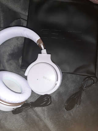 SEVIZ Bluetooth Headphones 10 3color — 5점을 준 리뷰어가 2020년 8월 올린 사용 사진
