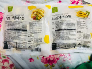 가치식탁 리얼치즈스틱, 리얼크림치즈볼 — 5점을 준 리뷰어가 2020년 9월 올린 사용 사진