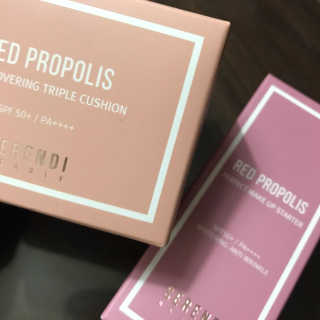 세렌디뷰티 레드 프로폴리스 꿀 찬 색조 set — 5점을 준 리뷰어가 2020년 7월 올린 사용 사진