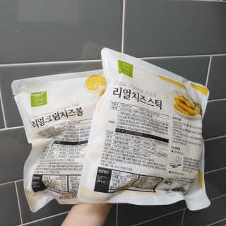 가치식탁 리얼치즈스틱, 리얼크림치즈볼 — 5점을 준 리뷰어가 2020년 8월 올린 사용 사진