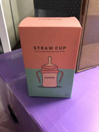 유비맘 샘방지 PPSU 빨대컵_컬러 랜덤 발송 — 5점을 준 리뷰어가 2020년 8월 올린 사용 사진