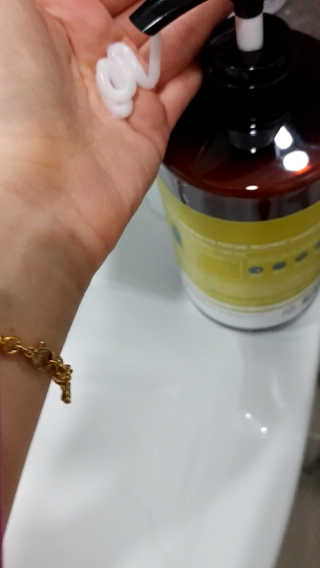 달리프 진저 베러퍼퓸 트리트먼트 1000ml 향 5종 — 5점을 준 리뷰어가 2020년 11월 올린 사용 사진