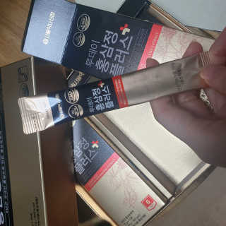 서울약사신협_투데이홍삼정플러스스틱_10g x 30포 — 5점을 준 리뷰어가 2020년 11월 올린 사용 사진