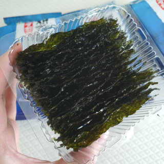 [중소기업유통센터 X 우수소상공인] 파도식품 식탁김 15g 15봉 — 4점을 준 리뷰어가 2020년 12월 올린 사용 사진