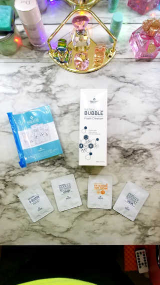 트리티스 [TREATIS] Bubble Foam Cleanser 200ml — 5점을 준 리뷰어가 2020년 12월 올린 사용 사진