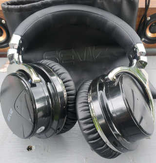 SEVIZ Bluetooth Headphones 10 3color — 5점을 준 리뷰어가 2020년 6월 올린 사용 사진