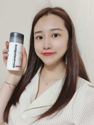 더말로지카 데일리 슈퍼폴리언트 — 5점을 준 리뷰어가 2020년 6월 올린 사용 사진