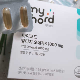 JW중외제약 마이코드 알티지 오메가3 1000 mg — 5점을 준 리뷰어가 2020년 7월 올린 사용 사진