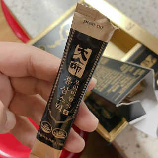 헬스업_천명진프리미엄홍삼스틱_10ml x 30포 — 5점을 준 리뷰어가 2020년 8월 올린 사용 사진