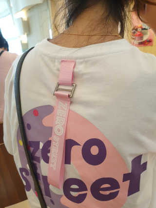 제로스트릿 ZERO STREET - BACK DONUT T-SHIRT 7 COLOR — 3점을 준 리뷰어가 2020년 7월 올린 사용 사진