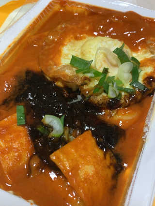 죠스떡볶이 [죠스푸드] 짜빠떡볶이+떡또그+범벅만두 신메뉴 3종 — 4점을 준 리뷰어가 2020년 4월 올린 사용 사진