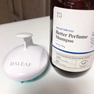 달리프 베러 퍼퓸 샴푸 1000ml 레이니데이 or 일랑로즈 — 4점을 준 리뷰어가 2020년 4월 올린 사용 사진
