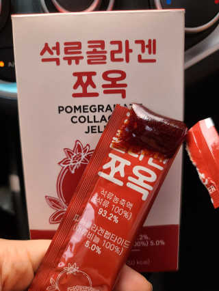 조은약초 석류콜라겐 석류즙 석류쪼옥 젤리 스틱 15포 x 20g — 4점을 준 리뷰어가 2020년 7월 올린 사용 사진