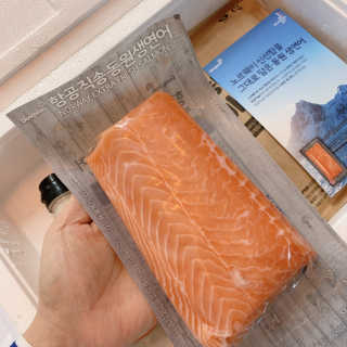 동원산업 항공직송 동원생연어_400g — 5점을 준 리뷰어가 2020년 4월 올린 사용 사진