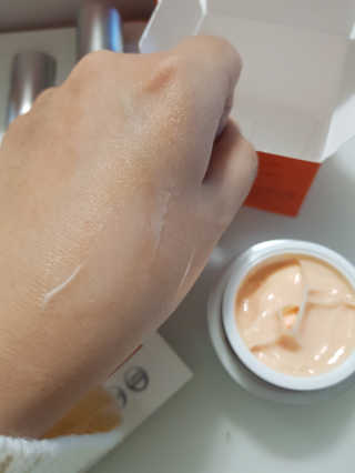 메디페르 [ 1+1 ] 루테인앰플세트 1개 + 루테인크림 50ml 1개 — 4점을 준 리뷰어가 2020년 11월 올린 사용 사진