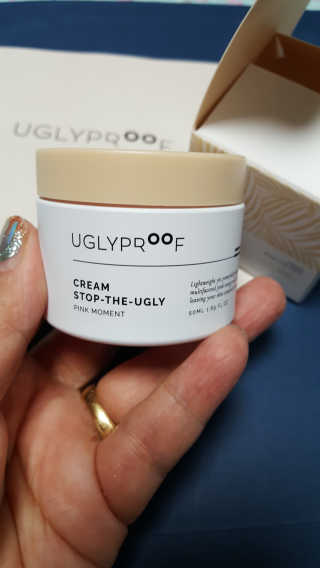 어글리프루프 크림 스탑디어글리 핑크모먼트 50ml — 5점을 준 리뷰어가 2020년 10월 올린 사용 사진