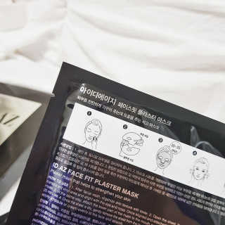 아이디플라코스메틱 페이스핏 플라스터 마스크 — 5점을 준 리뷰어가 2020년 7월 올린 사용 사진