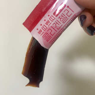 헬스업_쁘띠쁘띠석류콜라겐젤리_20g x 14포 — 5점을 준 리뷰어가 2020년 9월 올린 사용 사진