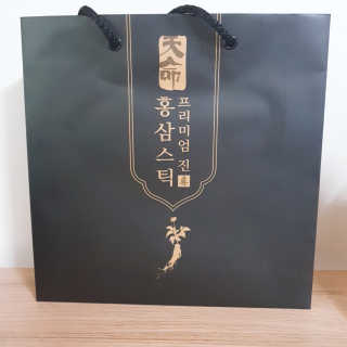 헬스업_천명진프리미엄홍삼스틱_10ml x 30포 — 5점을 준 리뷰어가 2020년 10월 올린 사용 사진