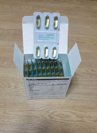 JW중외제약 마이코드 알티지 오메가3 1000 mg — 5점을 준 리뷰어가 2020년 7월 올린 사용 사진