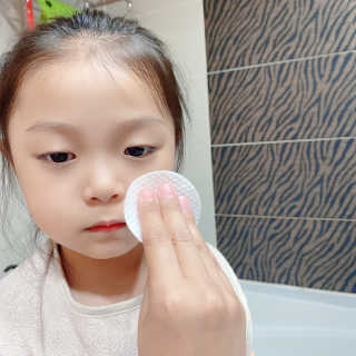 라이크아임파이브 마일드 선 클렌징 패드 리뉴얼 — 5점을 준 리뷰어가 2020년 6월 올린 사용 사진