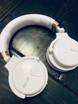 SEVIZ Bluetooth Headphones 10 3color — 5점을 준 리뷰어가 2020년 7월 올린 사용 사진