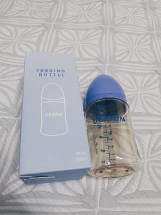 유비맘 PPSU 젖병 노꼭지_200ml_컬러 랜덤 발송 — 5점을 준 리뷰어가 2020년 8월 올린 사용 사진