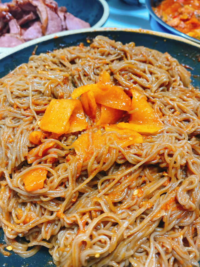 [해주냉면] 신천맛집 매운 비빔냉면 2인분 + 무절임 리뷰 사진