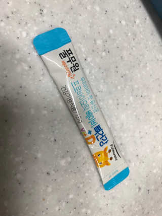 [풀무원베이비밀] 프로바이오락 베이비 뼈건강 유산균 — 5점을 준 리뷰어가 2020년 8월 올린 사용 사진