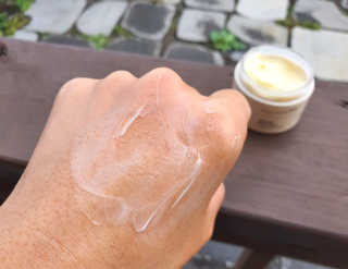 어글리프루프 크림 바이어글리 하이드레이션 샤워 50ml — 5점을 준 리뷰어가 2020년 11월 올린 사용 사진