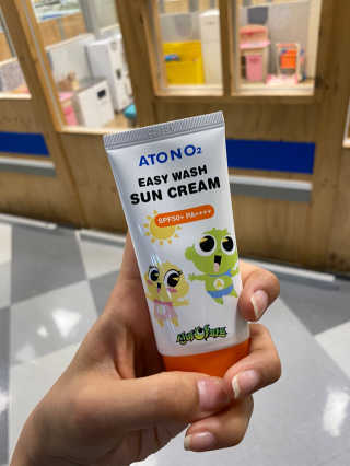 [아토앤오투]신비아파트 에디션 유아용 선케어 3종 랜덤 — 5점을 준 리뷰어가 2020년 6월 올린 사용 사진
