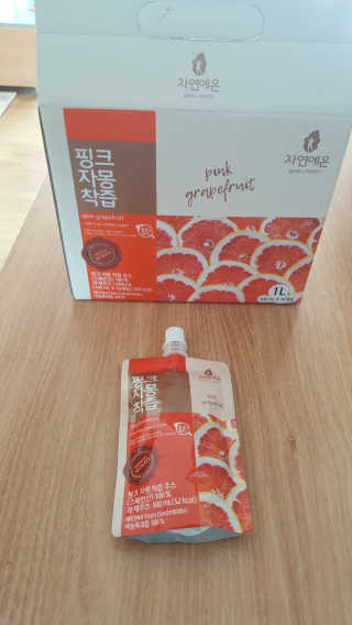 자연에온 핑크 자몽 착즙 100mL 10개입 2BOX — 5점을 준 리뷰어가 2020년 10월 올린 사용 사진