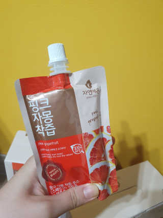 자연에온 핑크 자몽 착즙 100mL 10개입 2BOX — 4점을 준 리뷰어가 2020년 11월 올린 사용 사진