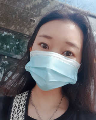 다슈코리아 다슈 데일리 센서티브 탈모 완화 샴푸 — 5점을 준 리뷰어가 2020년 8월 올린 사용 사진