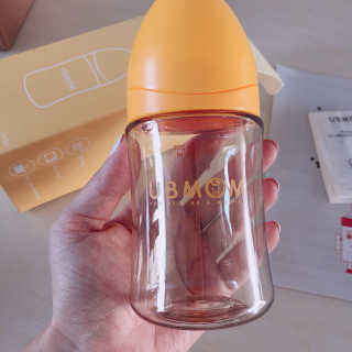 유비맘 PPSU 젖병 노꼭지_200ml_컬러 랜덤 발송 — 5점을 준 리뷰어가 2020년 6월 올린 사용 사진