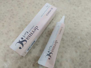 derma SC-Gel 더마에스씨 겔 20g — 5점을 준 리뷰어가 2020년 4월 올린 사용 사진