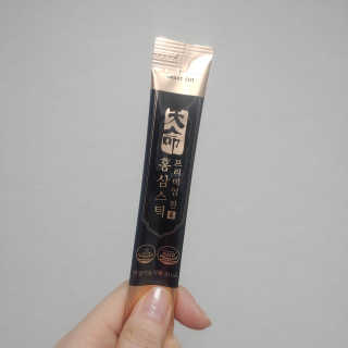 헬스업_천명진프리미엄홍삼스틱_10ml x 30포 — 5점을 준 리뷰어가 2020년 12월 올린 사용 사진