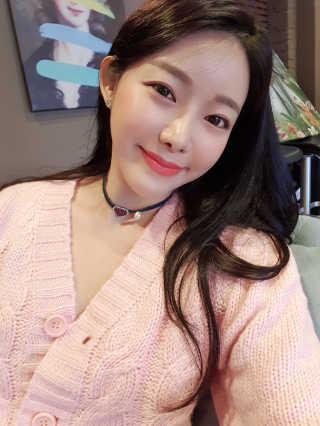 [블랙루즈] 크리스탈 하트 락 섀도우 4종 중 택1 — 4점을 준 리뷰어가 2020년 9월 올린 사용 사진