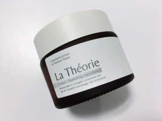 La Theorie Hydrating Ingredients | 하이드레이팅 인그레이디언츠 — 5점을 준 리뷰어가 2020년 5월 올린 사용 사진