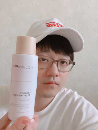 어글리프루프 에센스 스탑디어글리 레드모먼트 에센스 120ml — 5점을 준 리뷰어가 2020년 10월 올린 사용 사진