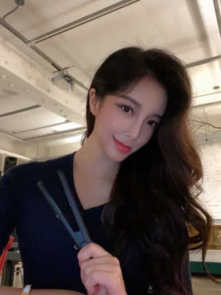 모즈헤어 휴대용 미니 고데기 — 4점을 준 리뷰어가 2020년 9월 올린 사용 사진