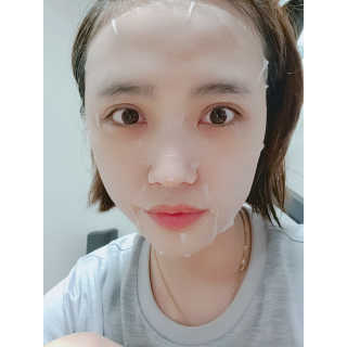 리더스코스메틱 리더스 메디유 아미노 모이스처 마스크 — 5점을 준 리뷰어가 2020년 5월 올린 사용 사진