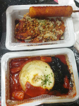 죠스떡볶이 [죠스푸드] 짜빠떡볶이+떡또그+범벅만두 신메뉴 3종 — 5점을 준 리뷰어가 2020년 5월 올린 사용 사진