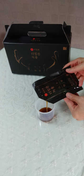 [시즌6] 이경제 더힘찬녹용 1개월분 — 5점을 준 리뷰어가 2020년 6월 올린 사용 사진