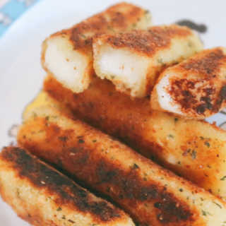 가치식탁 리얼치즈스틱, 리얼크림치즈볼 — 5점을 준 리뷰어가 2020년 8월 올린 사용 사진