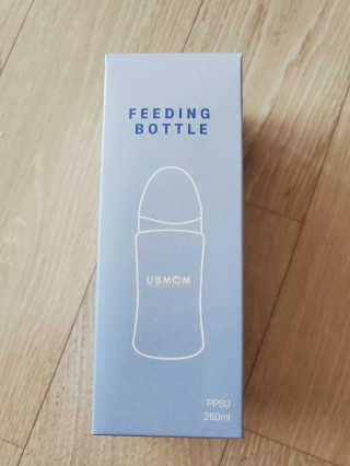 유비맘 PPSU 젖병 노꼭지_260ml_컬러 랜덤 발송 — 5점을 준 리뷰어가 2020년 6월 올린 사용 사진