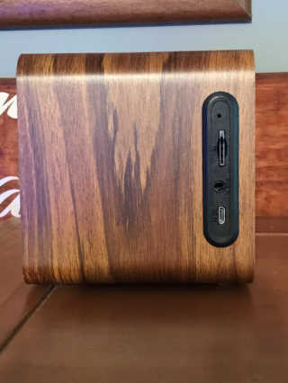 SEVIZ MINI10W 레트로 블루투스 스피커 — 5점을 준 리뷰어가 2020년 9월 올린 사용 사진