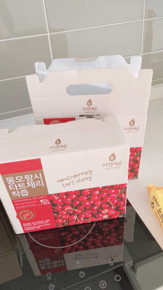 자연에온 몽모랑시 타트체리 착즙 100mL 10개입 2BOX — 5점을 준 리뷰어가 2020년 12월 올린 사용 사진