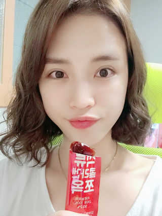 조은약초 석류콜라겐 석류즙 석류쪼옥 젤리 스틱 15포 x 20g — 5점을 준 리뷰어가 2020년 8월 올린 사용 사진