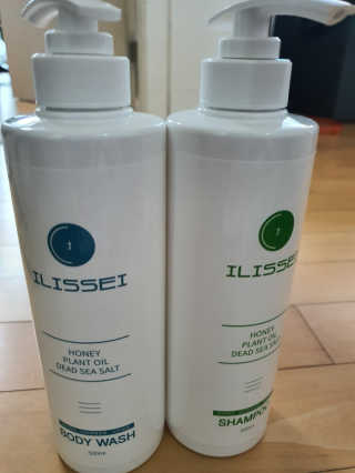 일리세이 허니 샴푸 500ml + 허니 바디워시 500ml 세트 — 4점을 준 리뷰어가 2020년 4월 올린 사용 사진